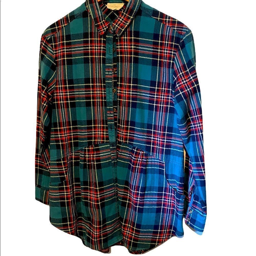 Love Flannel Button Up Shirt Dress with Pockets!!!! Size Small